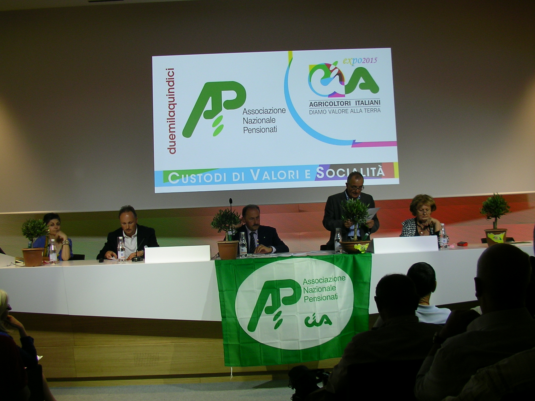 SANYO DIGITAL CAMERA